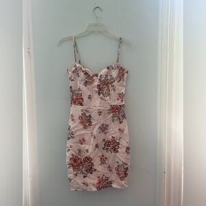 Red Sleeveless Bodycon Mini Dress with Sweetheart Neckline
